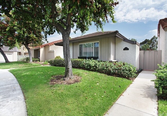 Photo - 78 Tangerine (Irvine, CA) House