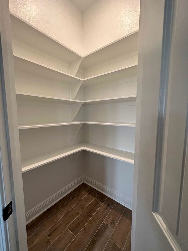 Building Photo - 3/2 House in The Bluffs at Lafayette