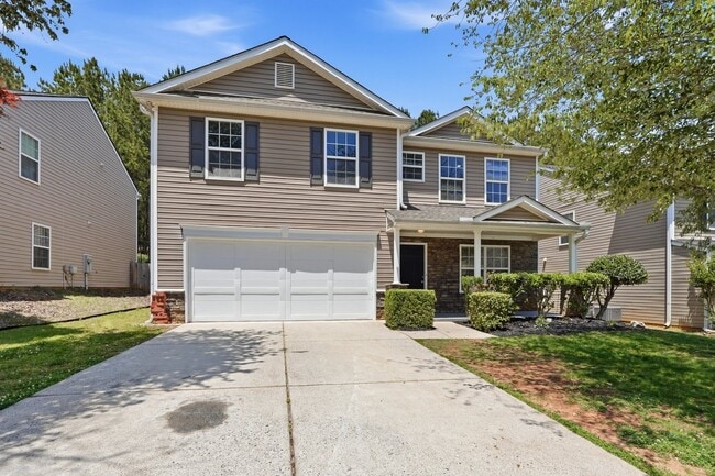 Building Photo - 3050 Centerglen Ln