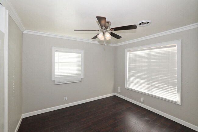 Foto del edificio - $1,295 Monthly Lease Payment!