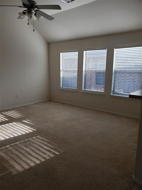 Foto del edificio - 1200 Pine Forest Dr