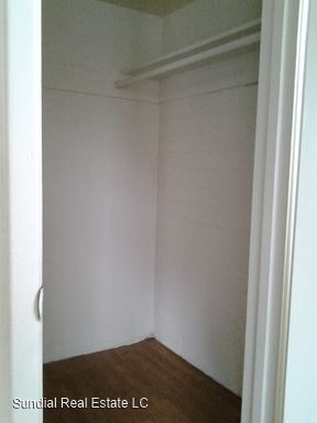 Foto del edificio - 1032 S Mariana St