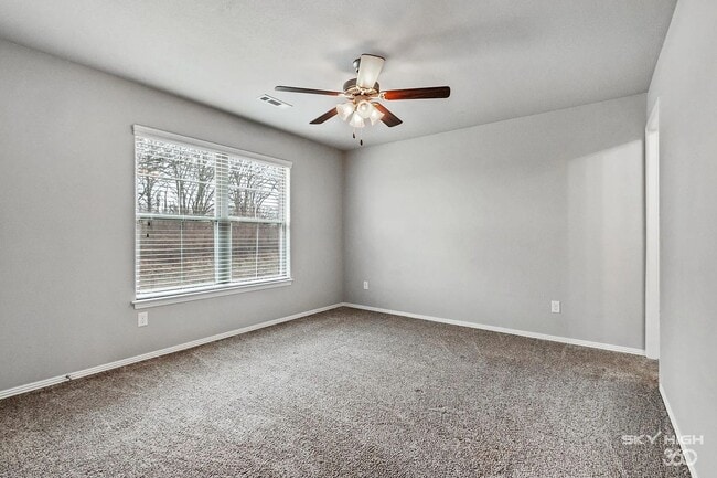 Interior Photo - Haden Holly Station - Duplexes & Townhomes...