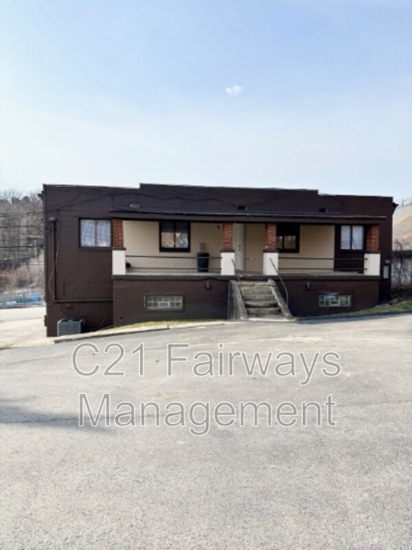 Foto principal - 10261 Center Hwy