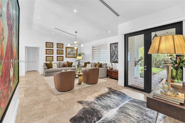 Foto del edificio - 6466 SW 84th St