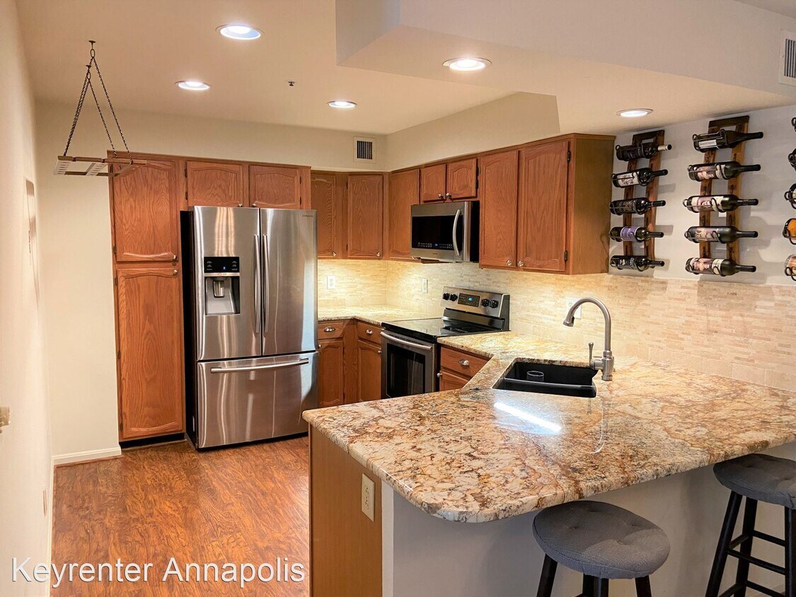 Foto principal - 2711 Summerview Way