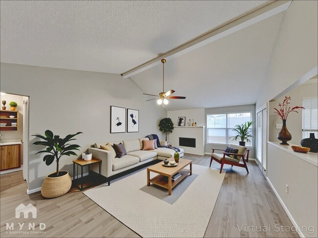 Foto del edificio - 6112 Birchhill Rd