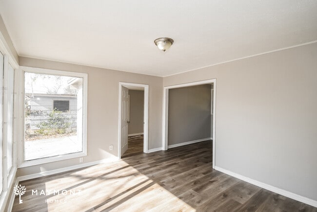 Foto del edificio - 9245 Danville Ave