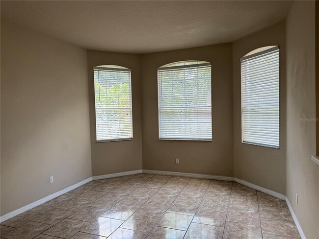 Building Photo - 5331 Tortuga Dr