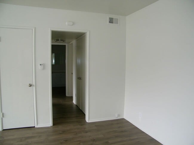 Photo - 2bed/2bath AVAILABLE NOW Apartment