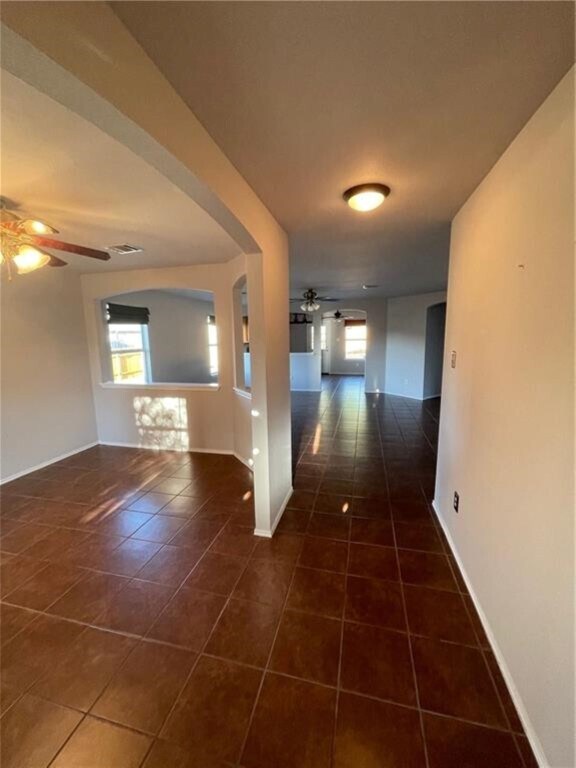 Building Photo - 1002 Terrace Dr