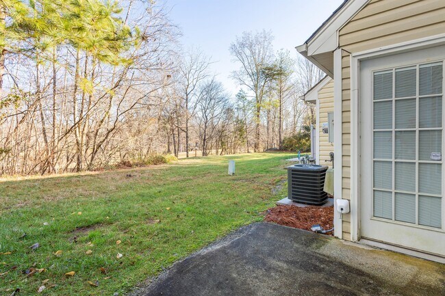 Building Photo - 6505 Bellcross Trl
