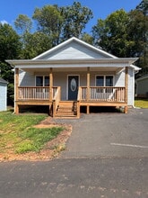 Building Photo - 217 Quinn Hill Ln
