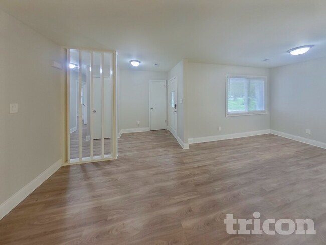 Foto del edificio - 8717 Timbercrest Cir