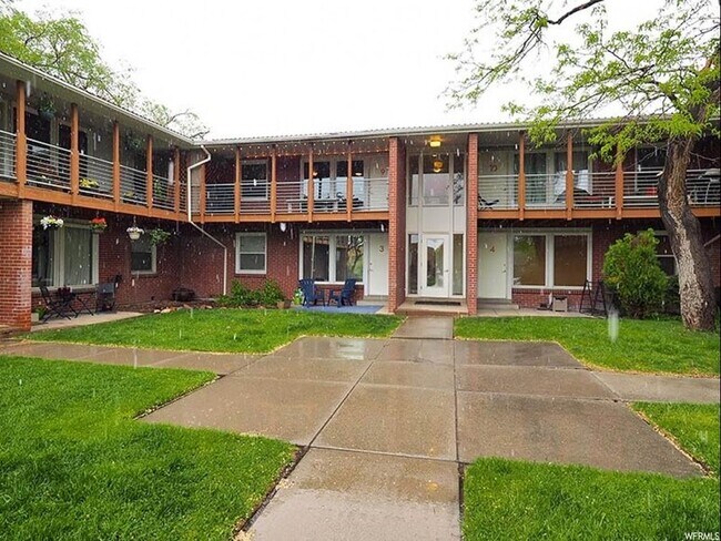 Photo - 370 W 800 N (Salt Lake City, UT) Apartment