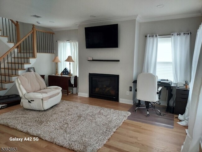 Foto del edificio - 149 Mountain Blvd