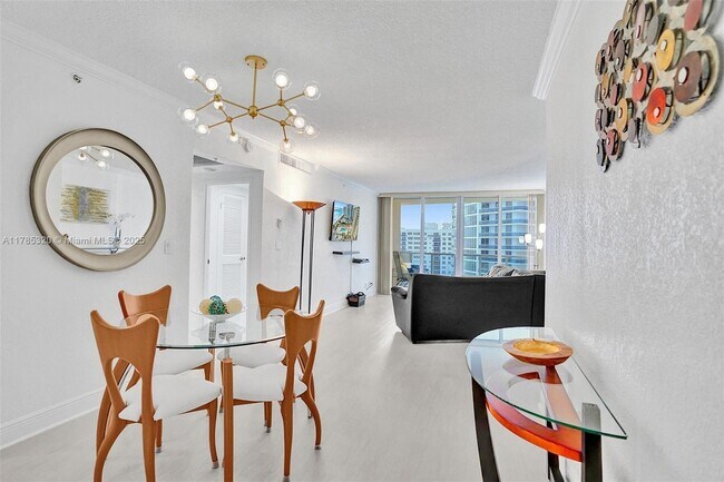 Foto del edificio - 2501 S Ocean Dr