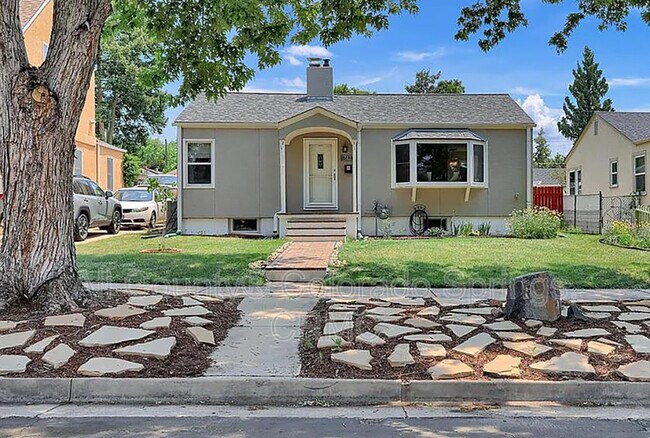 Foto del edificio - 723 N Logan Ave
