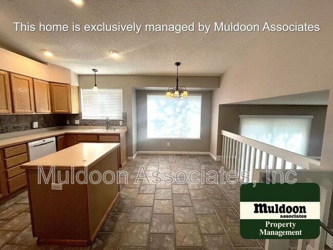 Building Photo - 2627 Lear Dr