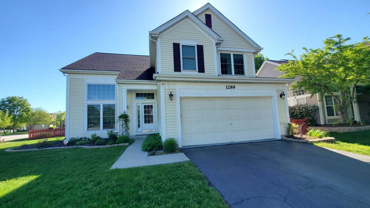 Primary Photo - 1289 Estling Ct