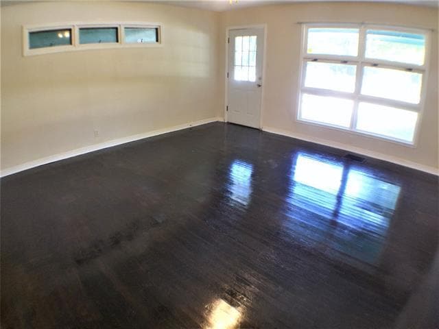 Building Photo - 2113 Haltom Rd