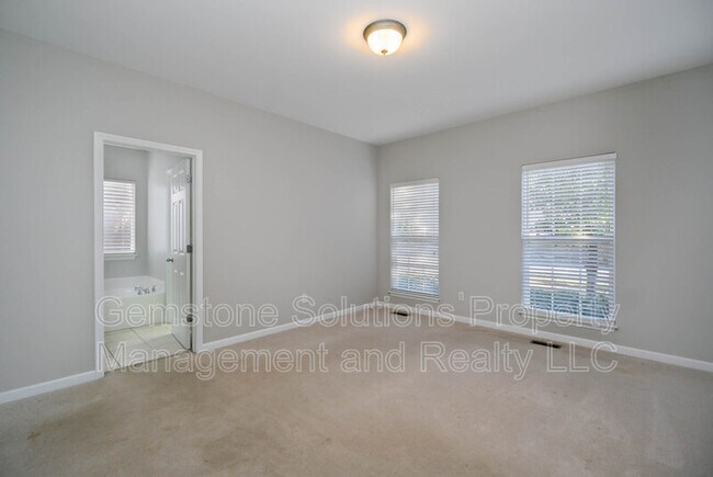 Foto del edificio - 1112 Hudson Ln