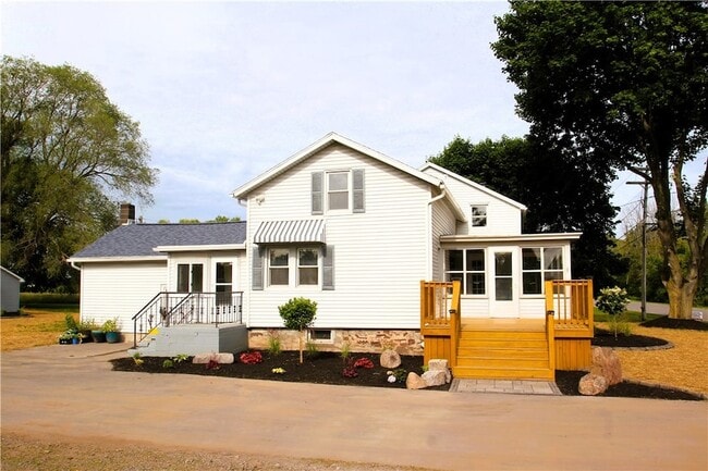 Building Photo - 829 Moscow Rd
