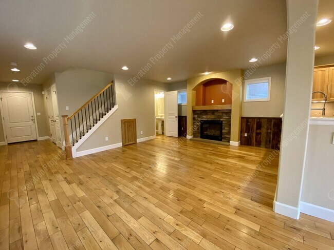 Foto del edificio - 3-BR Craftsman Home in NW Bend- Boyd Acres