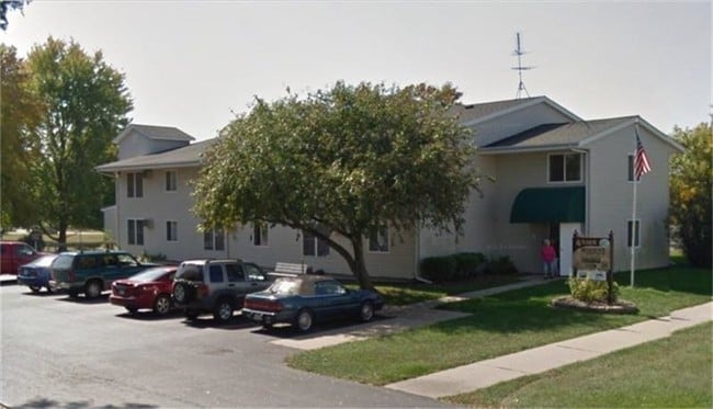 Building Photo - 121 W Wasson Rd