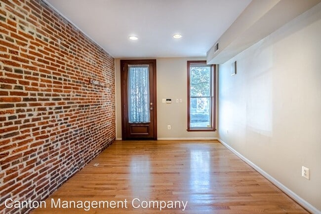 Building Photo - 3 br, 3 bath House - 915 S. Ellwood Ave.