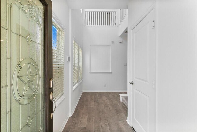 Foto del edificio - 2513 Harmony Forest Ln