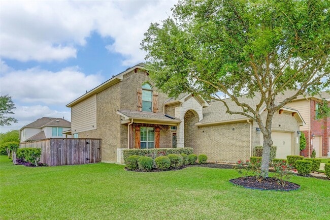 Building Photo - 6007 Pomme Bay Pass