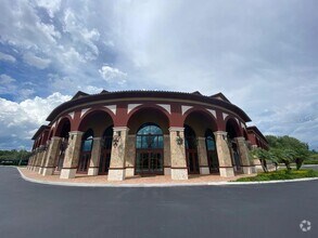 Building Photo - 4725 W Sand Lake Rd