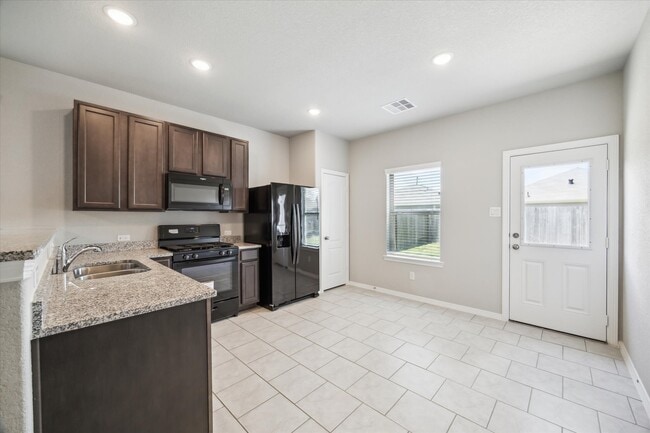 Foto del edificio - 25830 Northpark Pine Dr