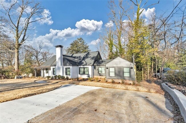 Building Photo - 1571 Blvd Lorraine SW
