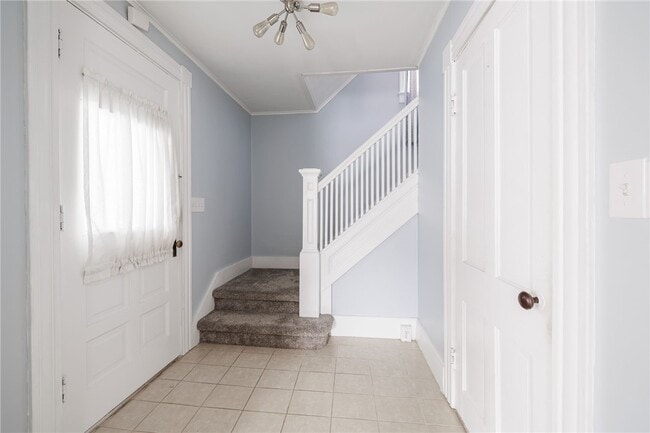 Building Photo - 201 W Gibson St