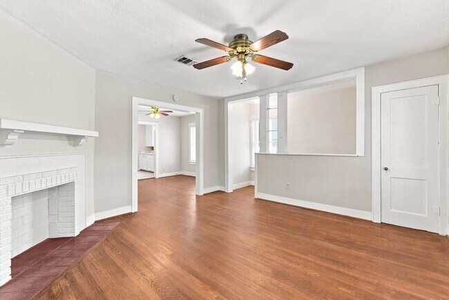 Foto del edificio - 1518 Ridgewood St