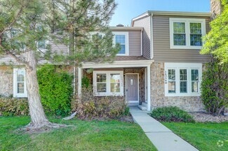 Building Photo - 14336 E Temple Pl