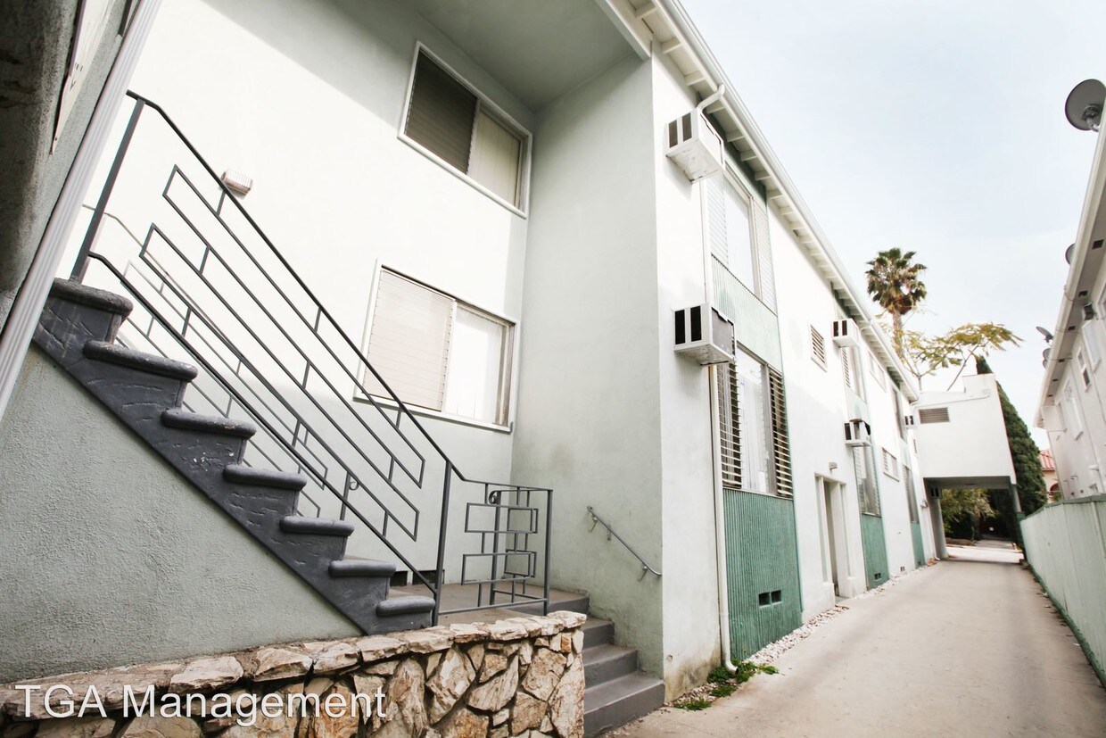 2 bedroom 2 bathroom apartments in west hollywood bedrooms bath 1279 harper ave west hollywood ca 90046 bedrooms 2595 ave apartments in westside rentals 2 bedroom 2 bathroom apartments in west hollywood bedrooms bath 1279 harper ave west hollywood ca 90046 bedrooms 2595 ave apartments in westside rentals