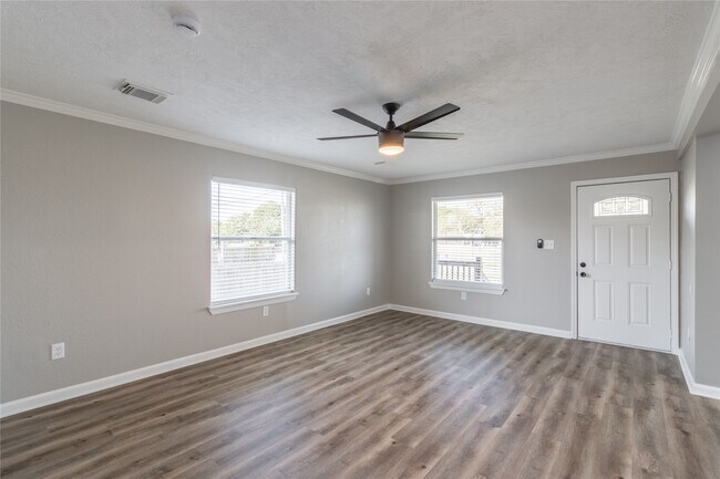 Foto del edificio - 725 10th St