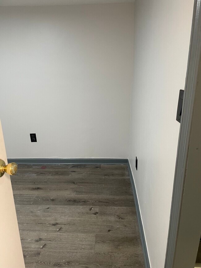 Foto del edificio - 283 E 54th St