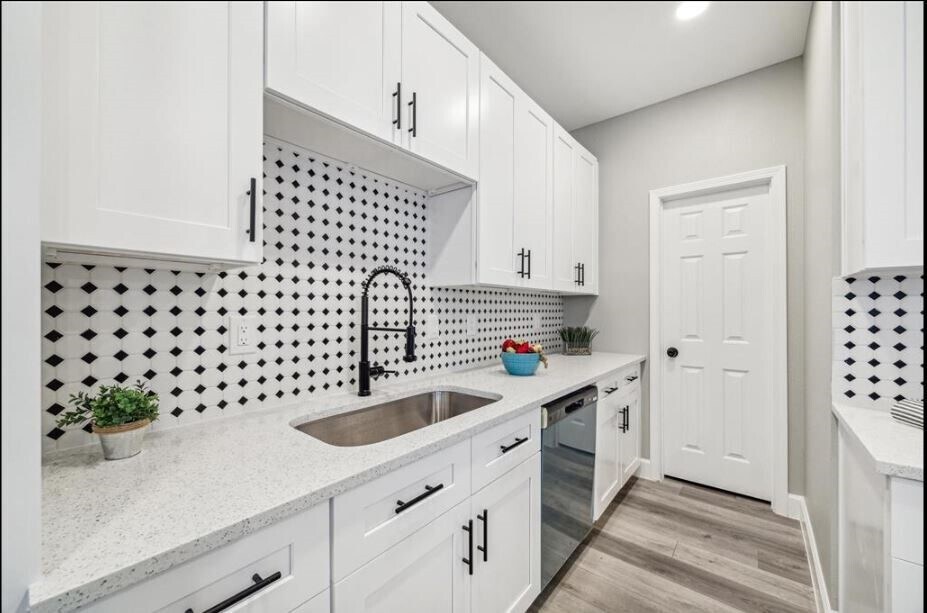 Foto principal - 982 Randolph St