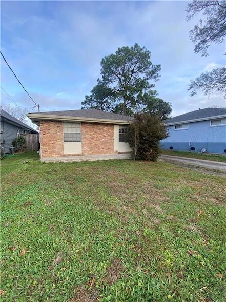 Foto del edificio - 4825 Jasper St