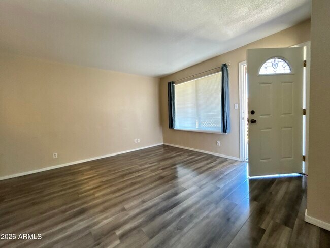 Building Photo - 14203 N 19th Ave