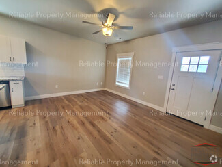 Building Photo - 359 N 3rd W