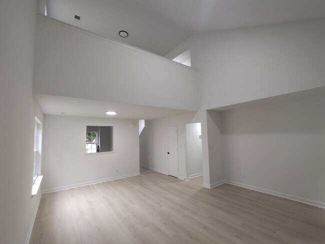 Foto del edificio - 1457 Mandy Pl Ct