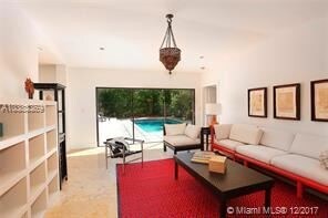 Foto del edificio - 410 Caligula Ave