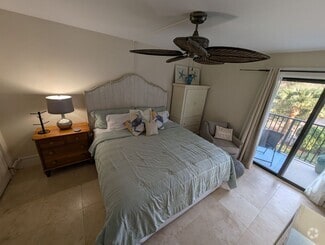 Building Photo - 34 S Forest Beach Dr