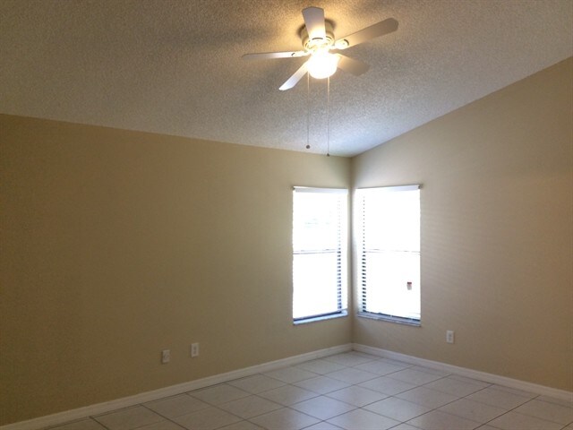 Foto del edificio - 3001 Birmingham Blvd