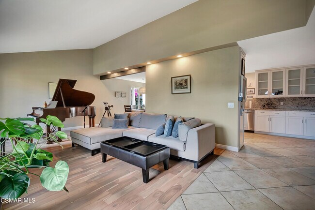 Foto del edificio - 2207 Rusticpark Ct